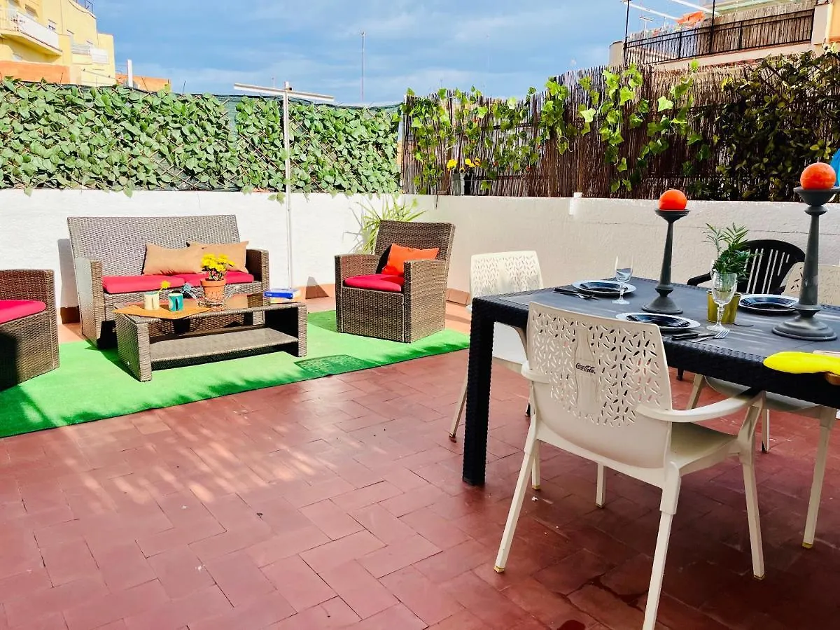 Calm Terrace Barcelona Apartment